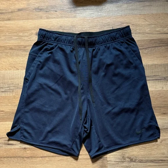 Nike Dri-Fit Shorts - Picture 1 of 3